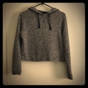 Cropped hoodie